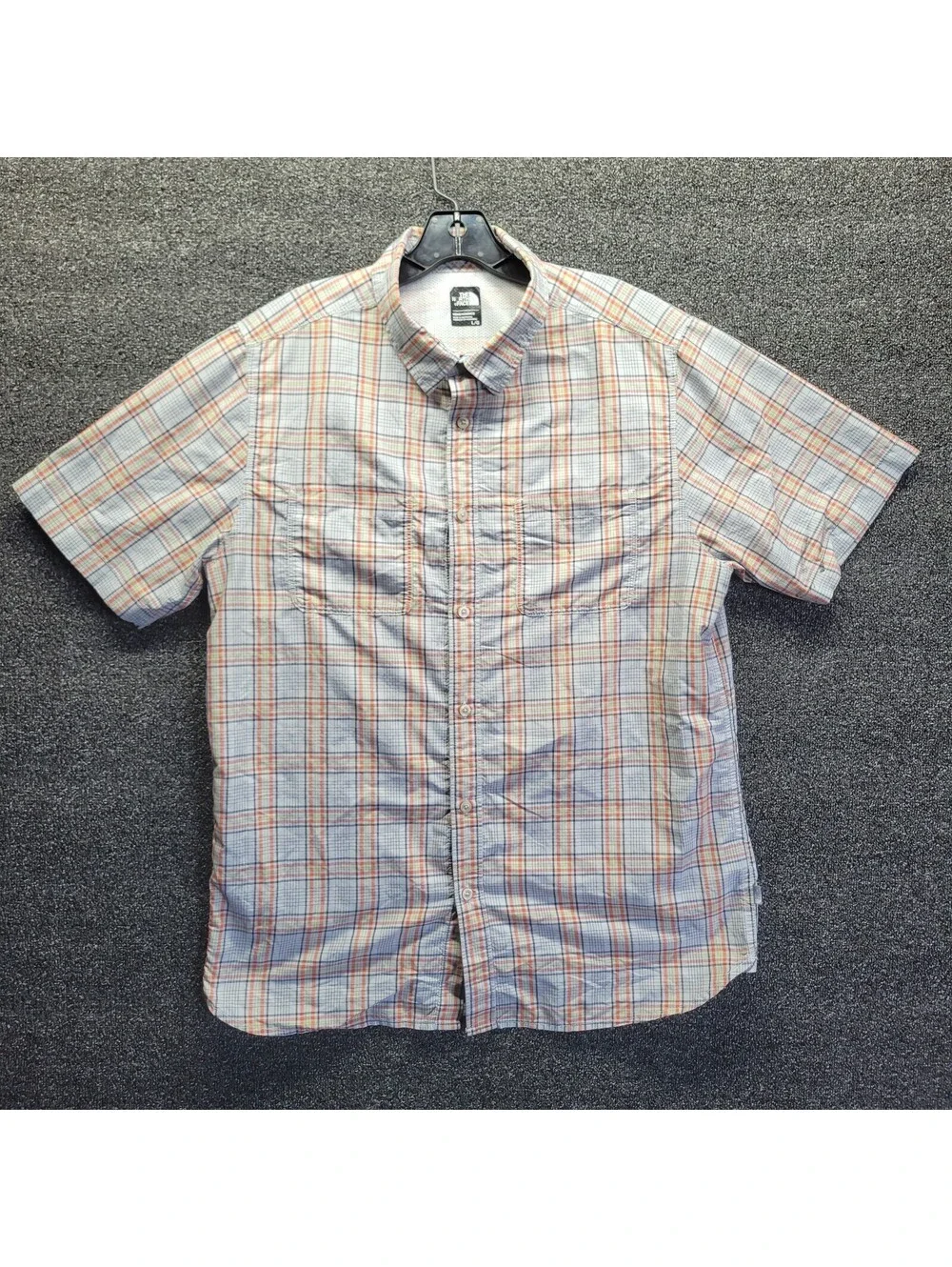 The North Face Men's Hiking Short Sleeve Button Up Shirt Zip Pocket L